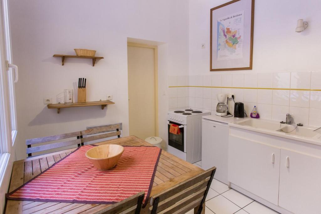 Maison D'Hotes Chambre En Ville Bordeaux Oda fotoğraf